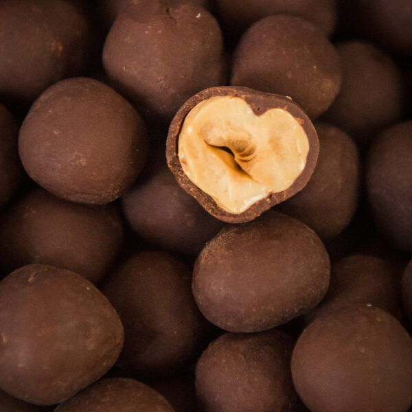 Noisettes Enrobées Au Chocolat